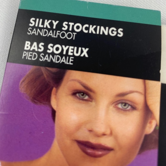 💕FREE With Purchase 5'4"-6' Tall WONDERBRA  Bridal Stockings Premiere - Picture 4 of 9